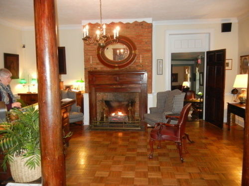 Wayside Inn Middletown Exterior photo